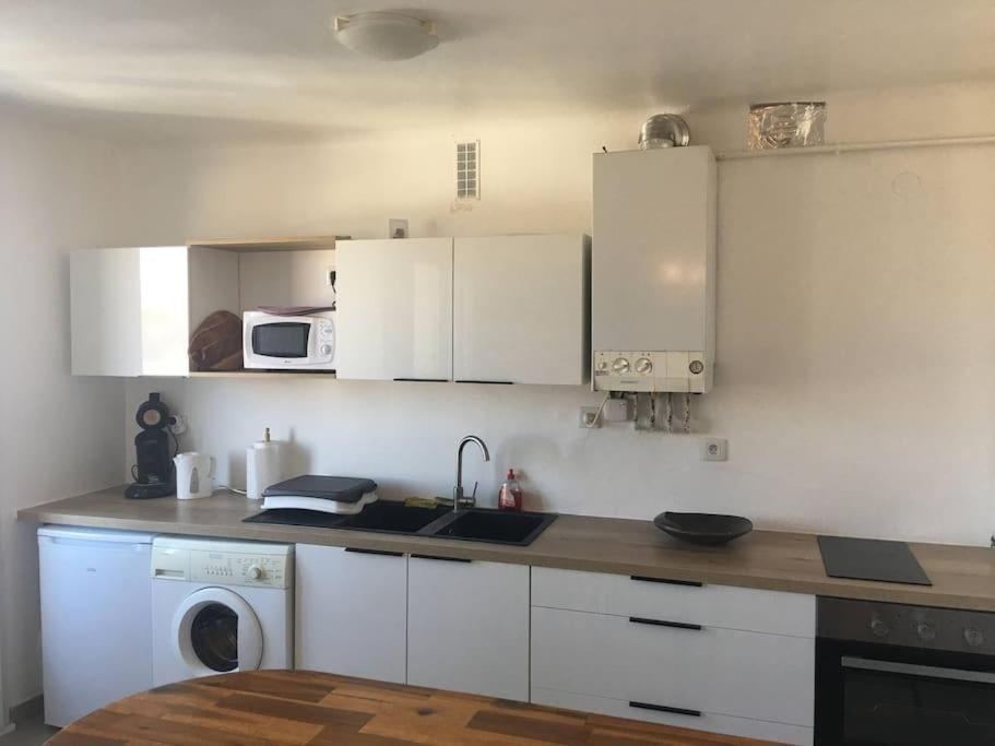 Location De Chambres, Sejour Pres Des Grands Buffets Narbonne Homestay *